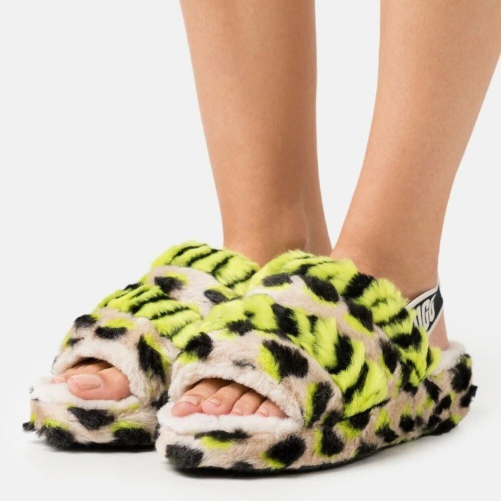 UGG FLUFF YEAH ANIMALIA - Platform sandals slides slippers KEY LIME SIZE 8 NEW!!
